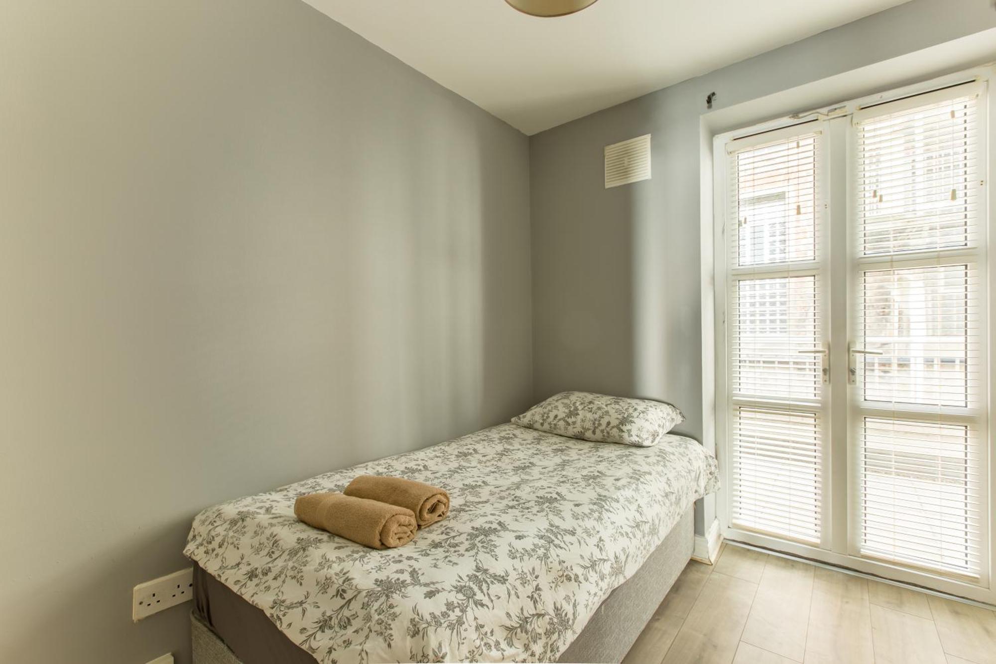 Modern Elegant Central Apt With Parking Dublin Buitenkant foto
